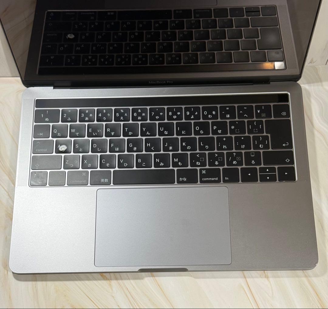 Apple MacBook Pro 13（2016/2017 ?）― ジャンク品