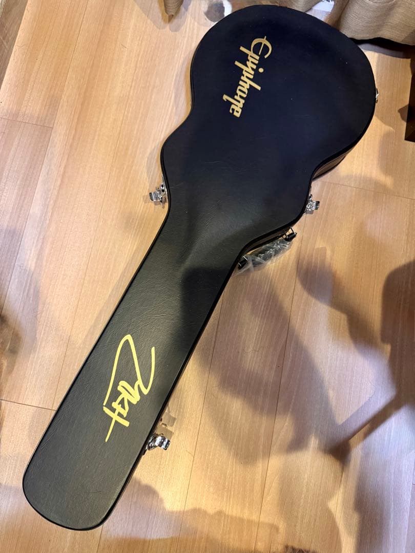 ギター Matt Heafy Les Paul Custom Origins