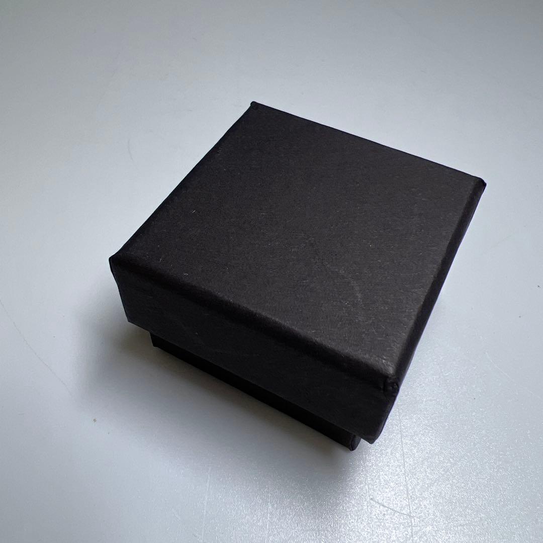 本翡翠　抜群の透明度　極上透彫ネックレストップ　K18刻印台座　箱付