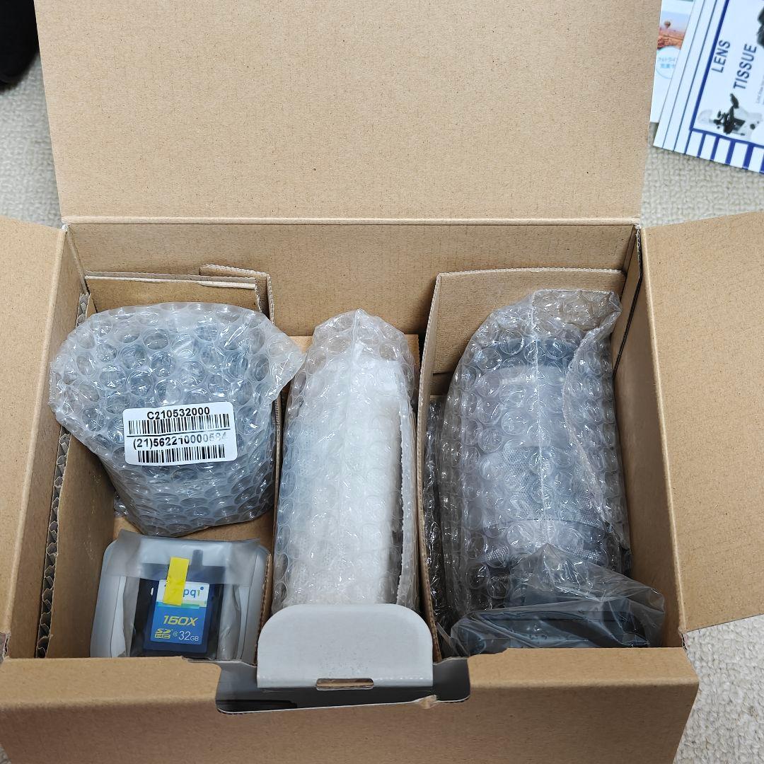 《264》Canon ミラーレス一眼 EOS M100 ダブルズームキット 美品