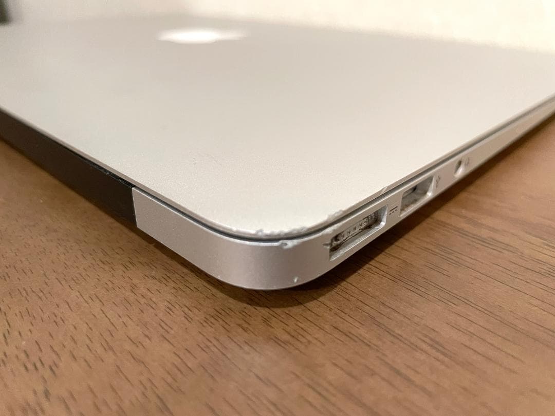 MacBook Air 13\"　2015　i5　8GB　121GB