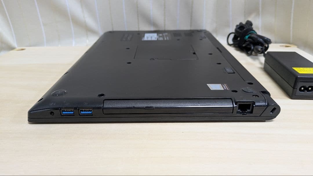 Win11正式対応dynabook i3-8世代 8GB 256GB オフィス付