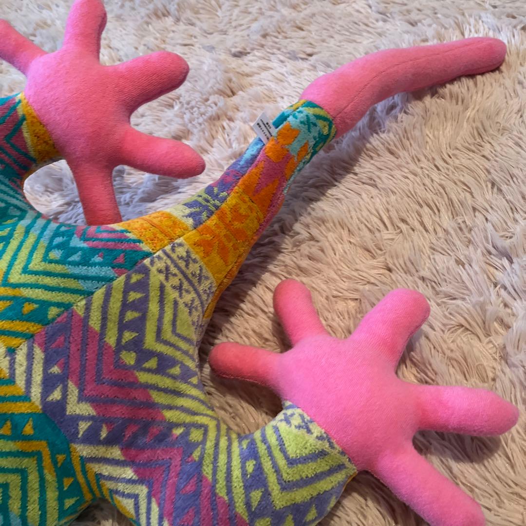 【新品未使用】タオルサロンカラカラのタオル製大きなヤモリのぬいぐるみ　日本製