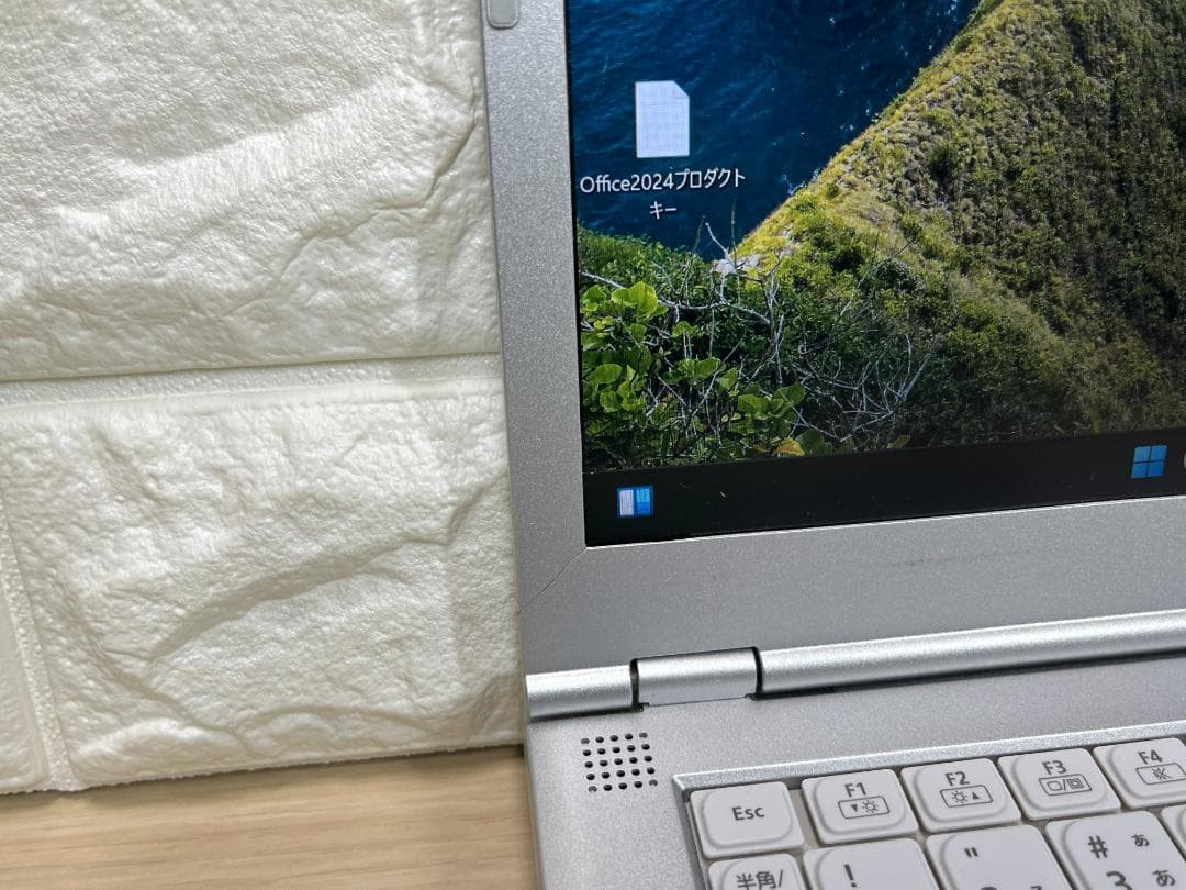 レッツノート CF-LV8 Office2024 軽量・頑丈 14型 256GB