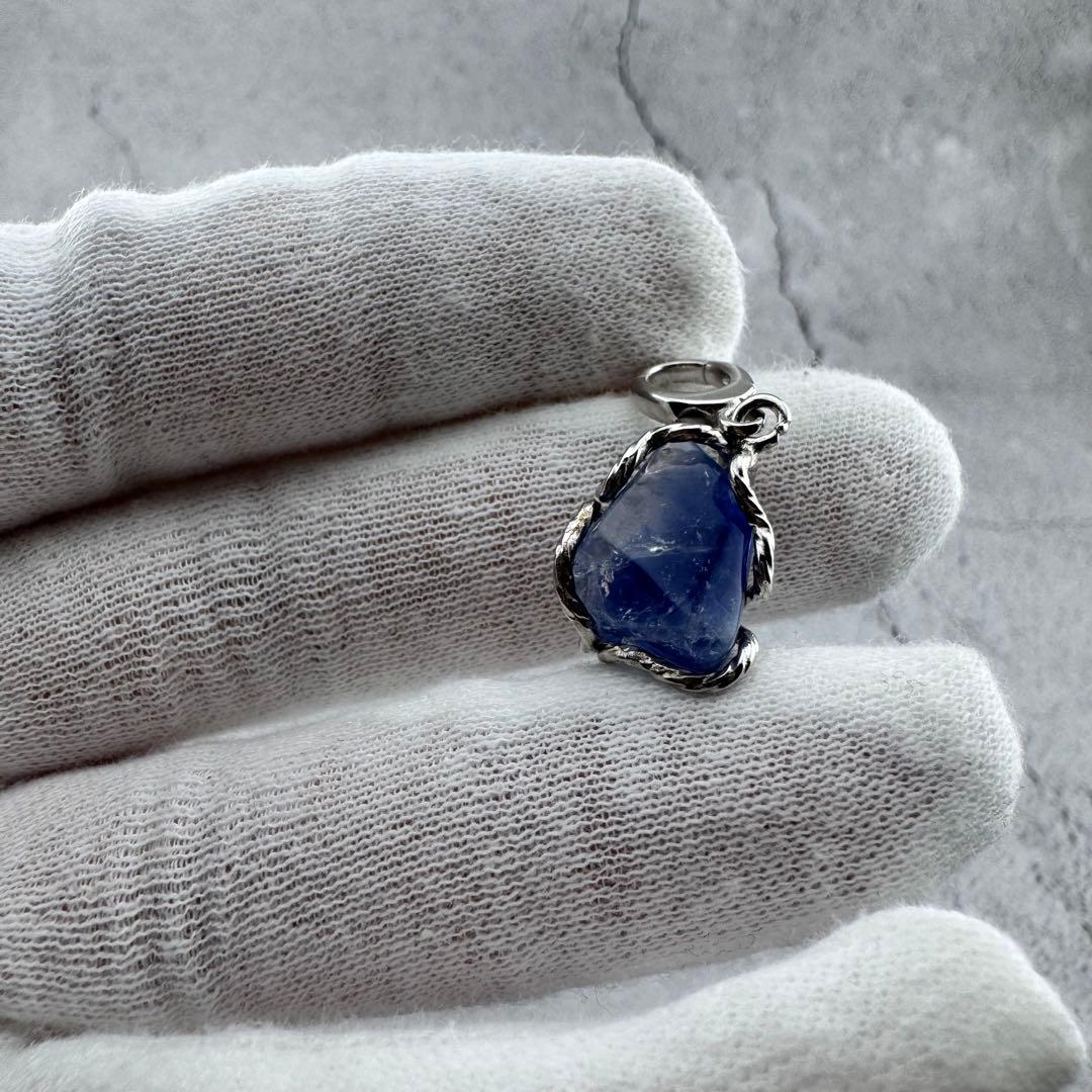 P-30デュモルチェライトペンダントトップ　天然石　s925シルバーアクセサリー