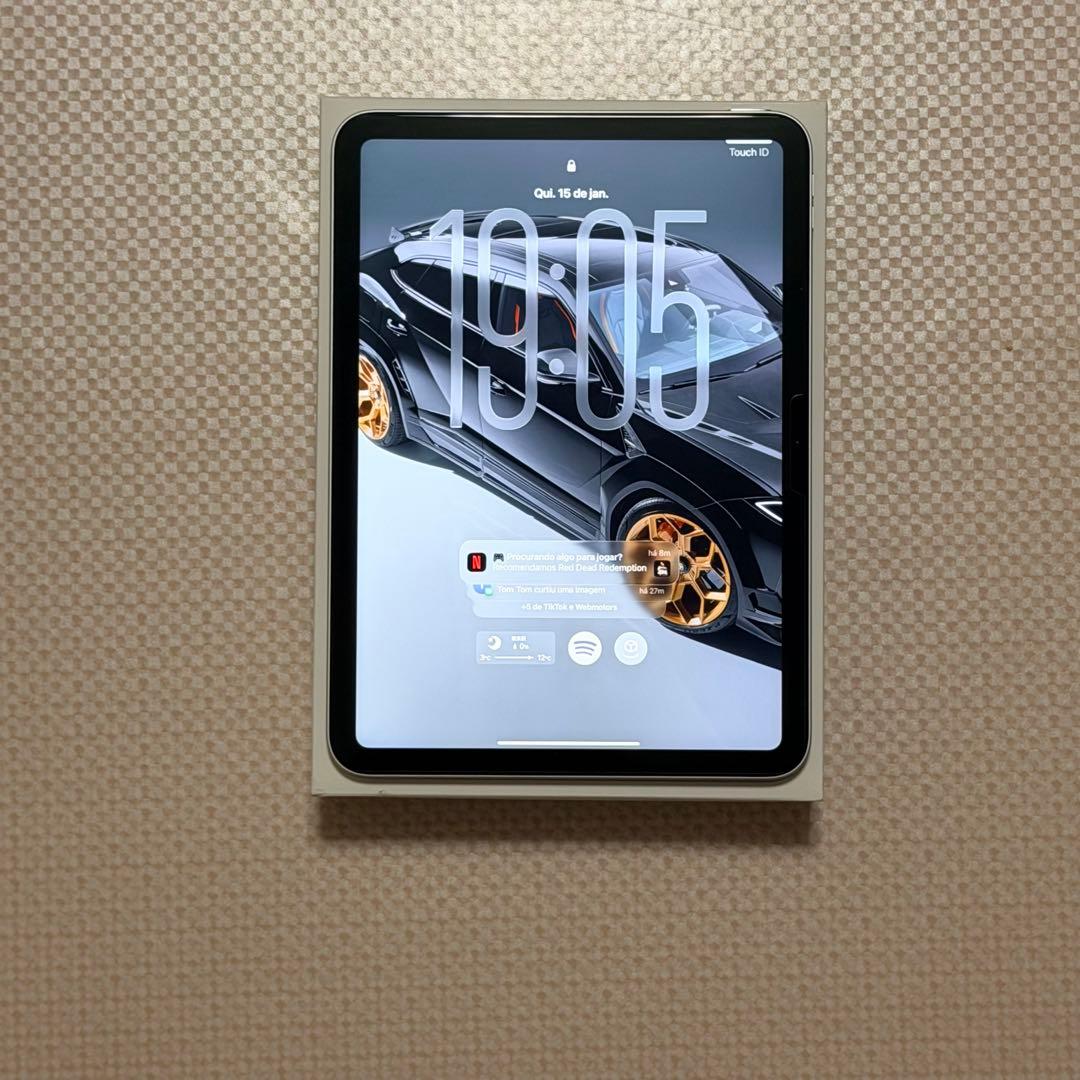 iPad A16 256GB シルバー