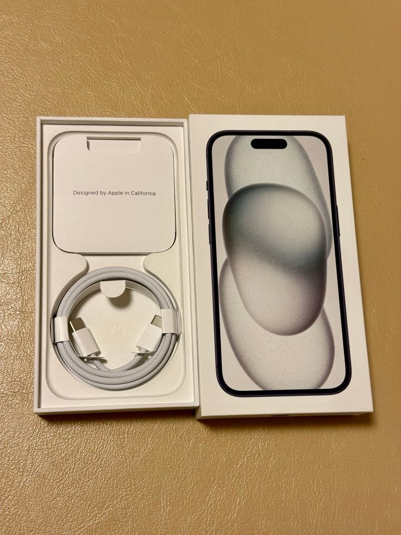 【美品】Apple iPhone15 ブラック128gb SIMフリー