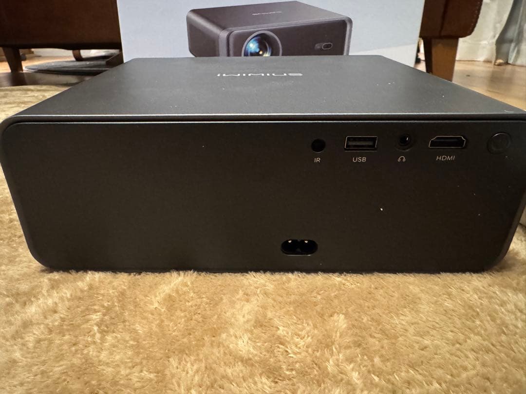 iWIMIUS P65 Video Projector 本体