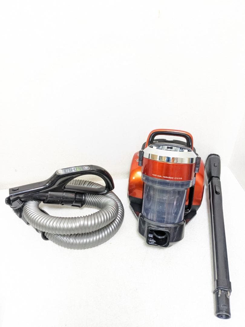 東芝 VC-YG610M-D サイクロン式掃除機 2018年製 ヘッド無し