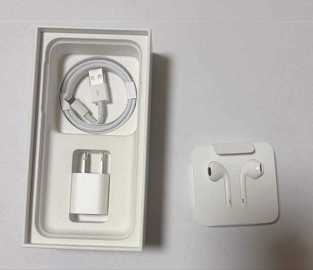 iPhone7 ブラック　32GB