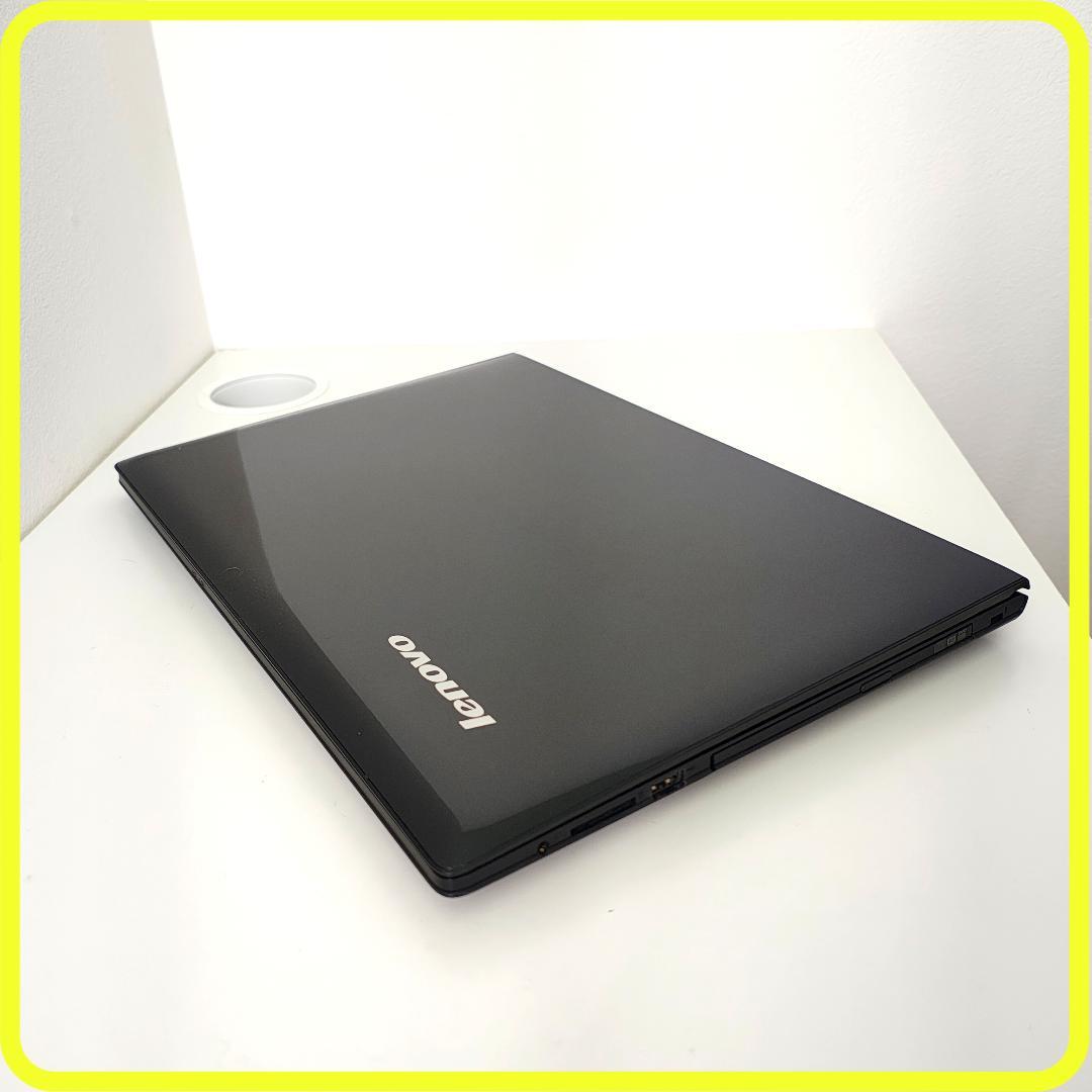 windows11　ノートパソコン⭐️SSD　カメラ　office　824