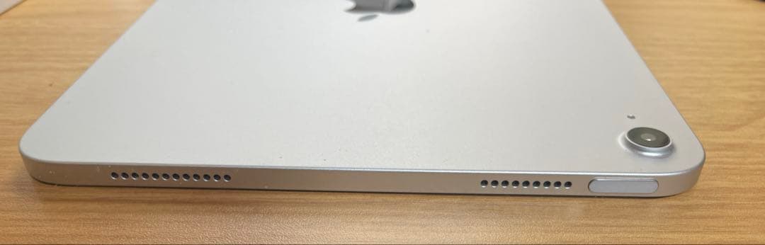 【美品】Apple iPad 第11世代 A16 128GB シルバ ー