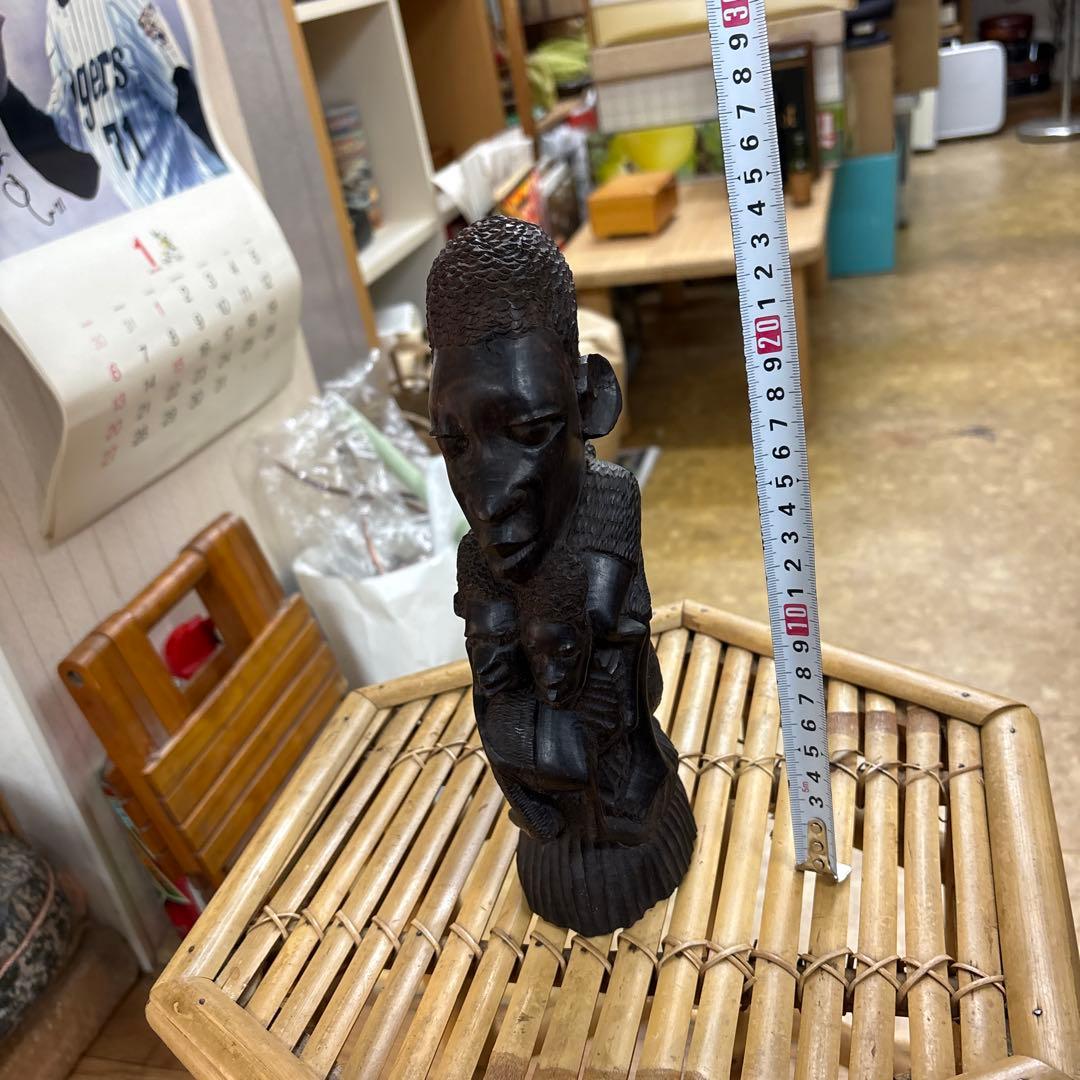 【極上品】マコンデ彫刻 ウジャマ 最高級黒檀（エボニー）一刀彫 22cm
