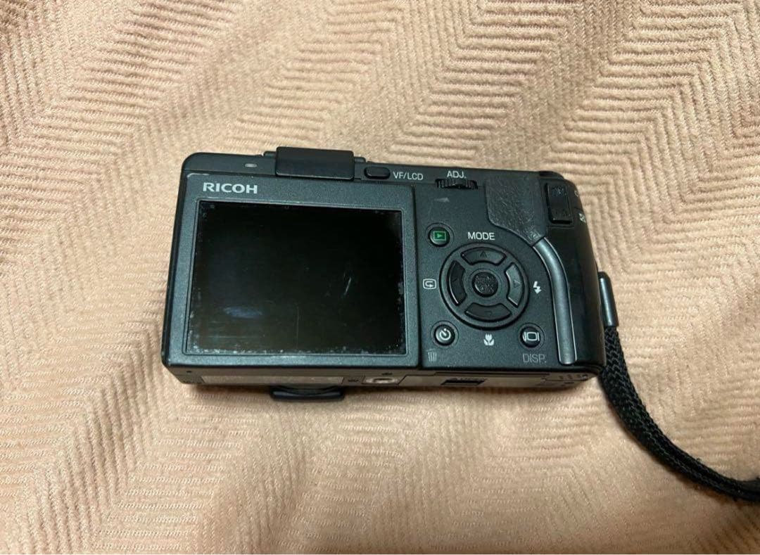 RICOH リコー　Caplio GX100 デジタルカメラ