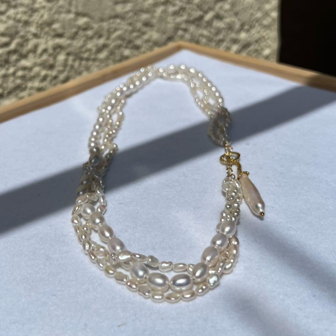 ツイストパールネックレス　パールマンテルネックレス　3連捻りレイヤードネックレス