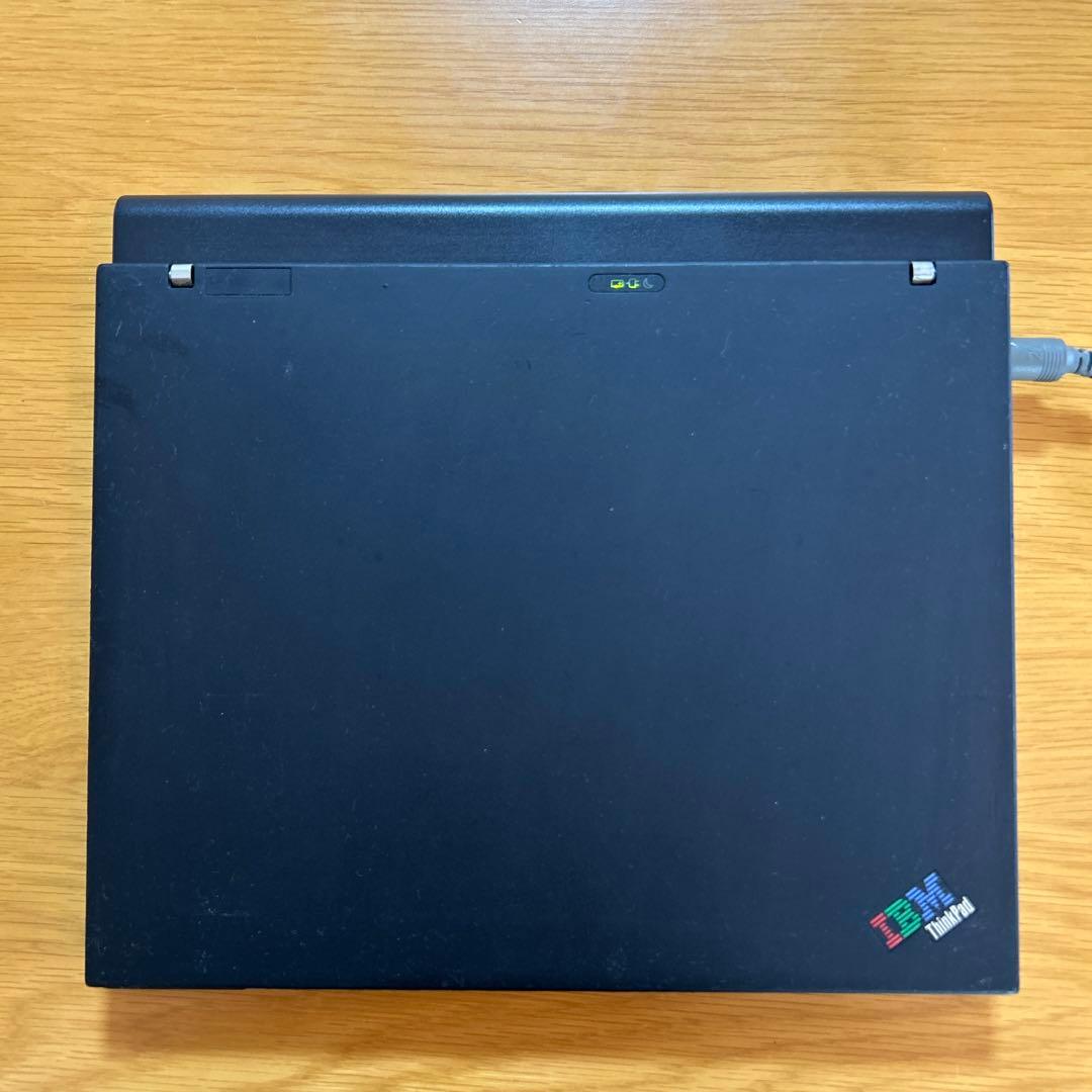 IBMロゴ　Think Pad X61 ウルトラベースx6付き
