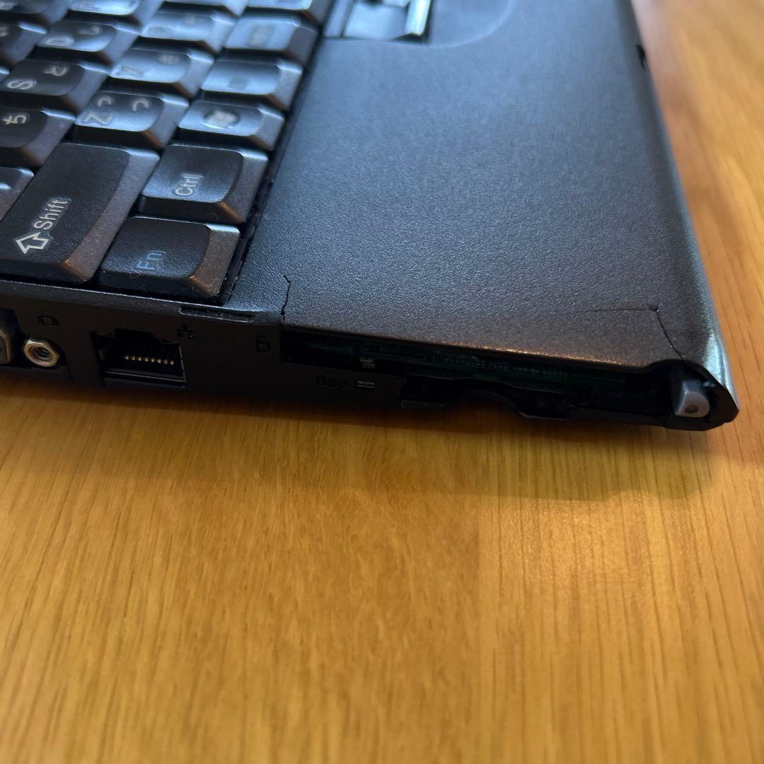 IBMロゴ　Think Pad X61 ウルトラベースx6付き