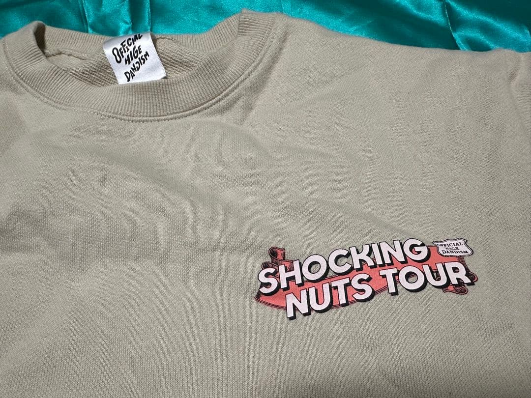 Official髭男dism オフィシャルヒゲダンディズム　トレーナー