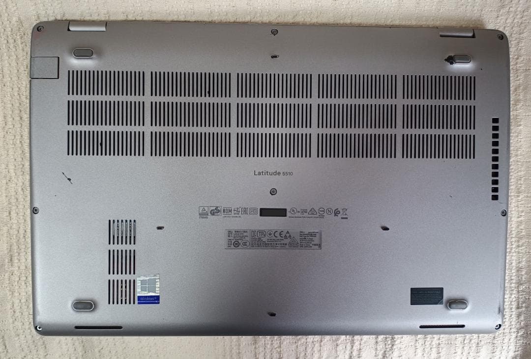 DELL Latitude 5510 第10世代corei5搭載