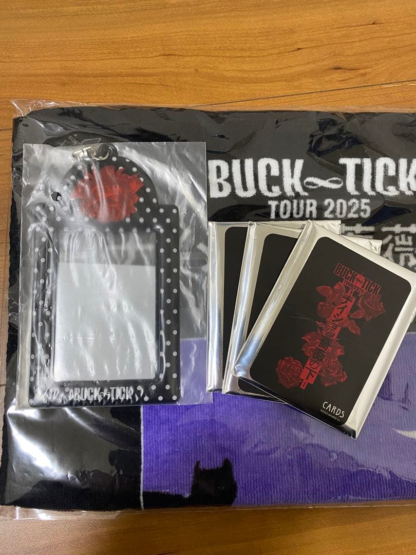 週末まで＊未開封BUCK-TICK＊タオル・トレカケース・トレカフルコンプ