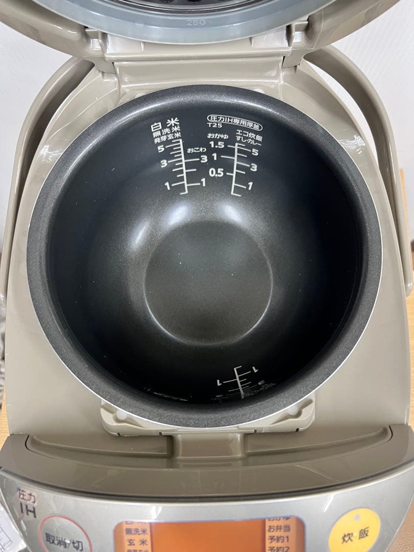 Panasonic 圧力IH 炊飯器 SR-PB101