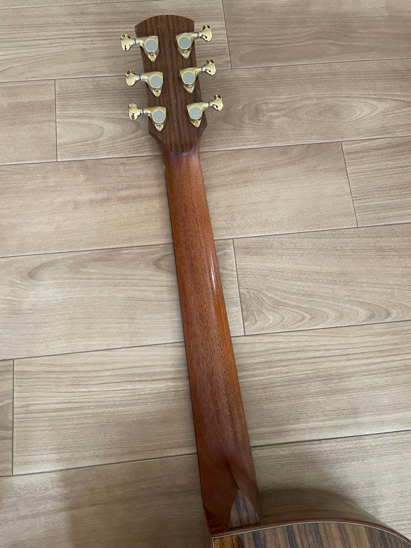 【Ayers guitar】　アコースティックギター