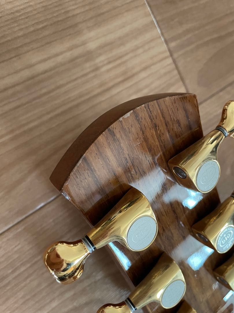 【Ayers guitar】　アコースティックギター