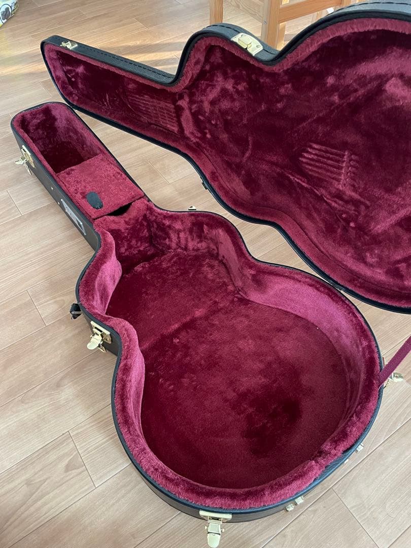 【Ayers guitar】　アコースティックギター