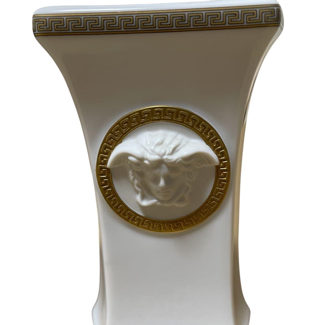 versaceベルサーチ　ローゼンタール　メドゥーサ浮彫り　陶器　花瓶　フラワー