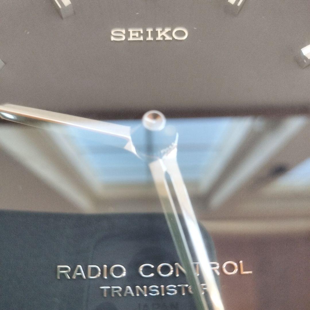 SEIKO、TTRZ-911　 ラジオコントロール時計　ウッド調