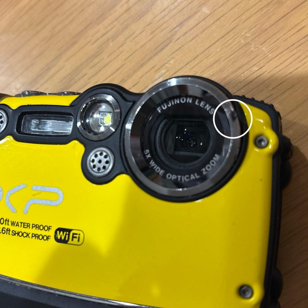 FUJIFILM FinePix XP200 デジタルカメラ