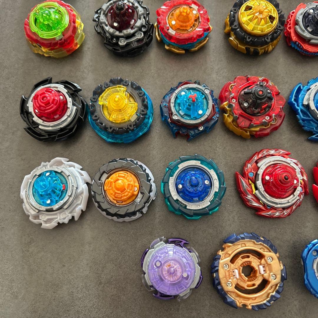 ベイブレードバースト　まとめ売り　36個