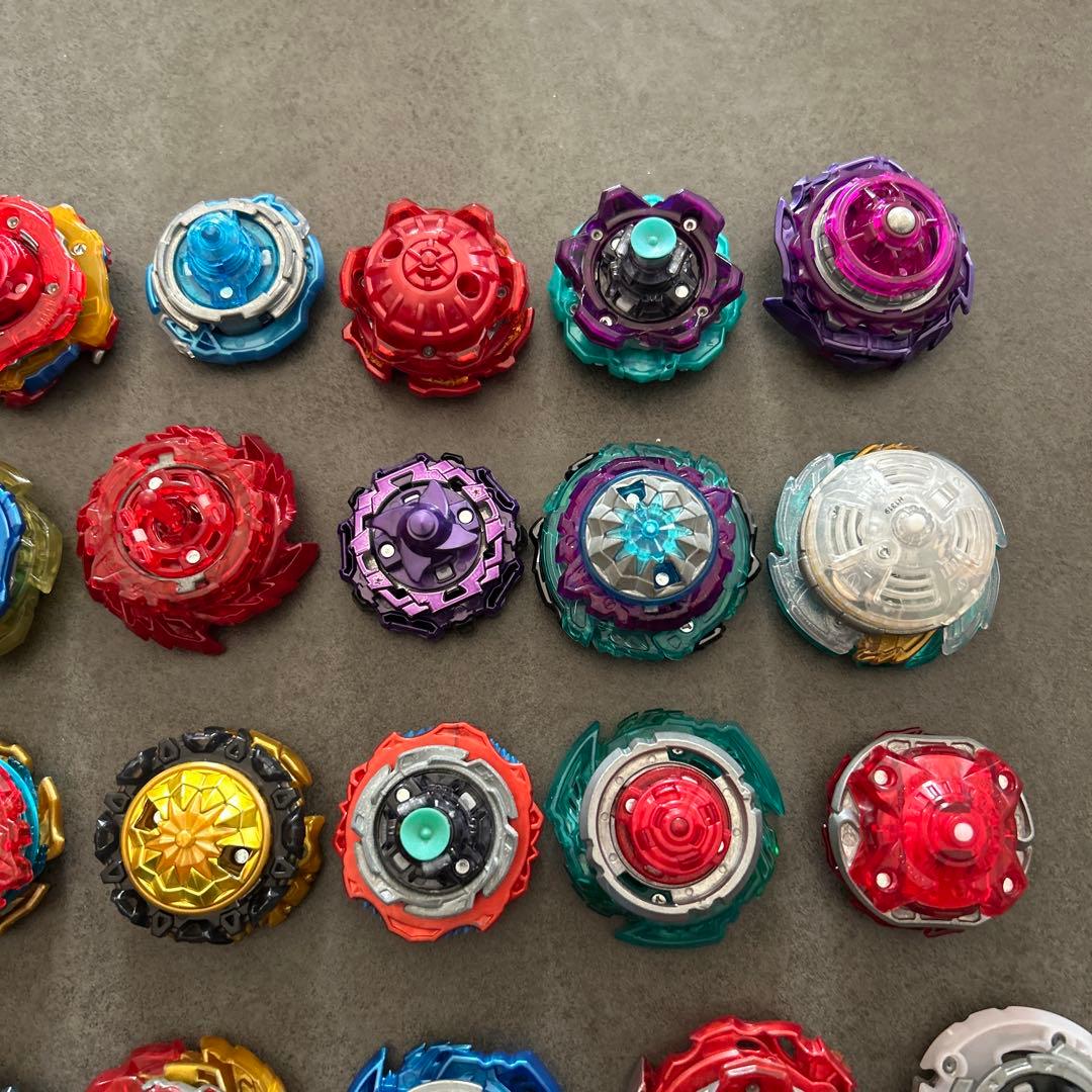 ベイブレードバースト　まとめ売り　36個