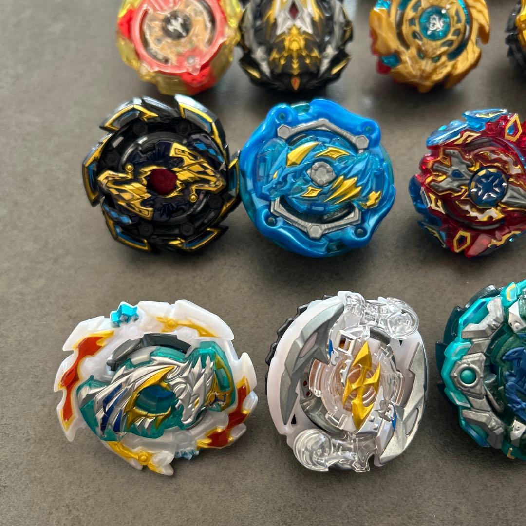 ベイブレードバースト　まとめ売り　36個