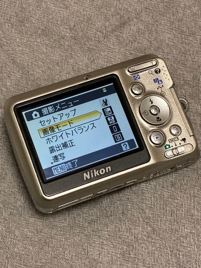⭐️完動品⭐️ ニコンNikon COOLPIX L6 コンデジ