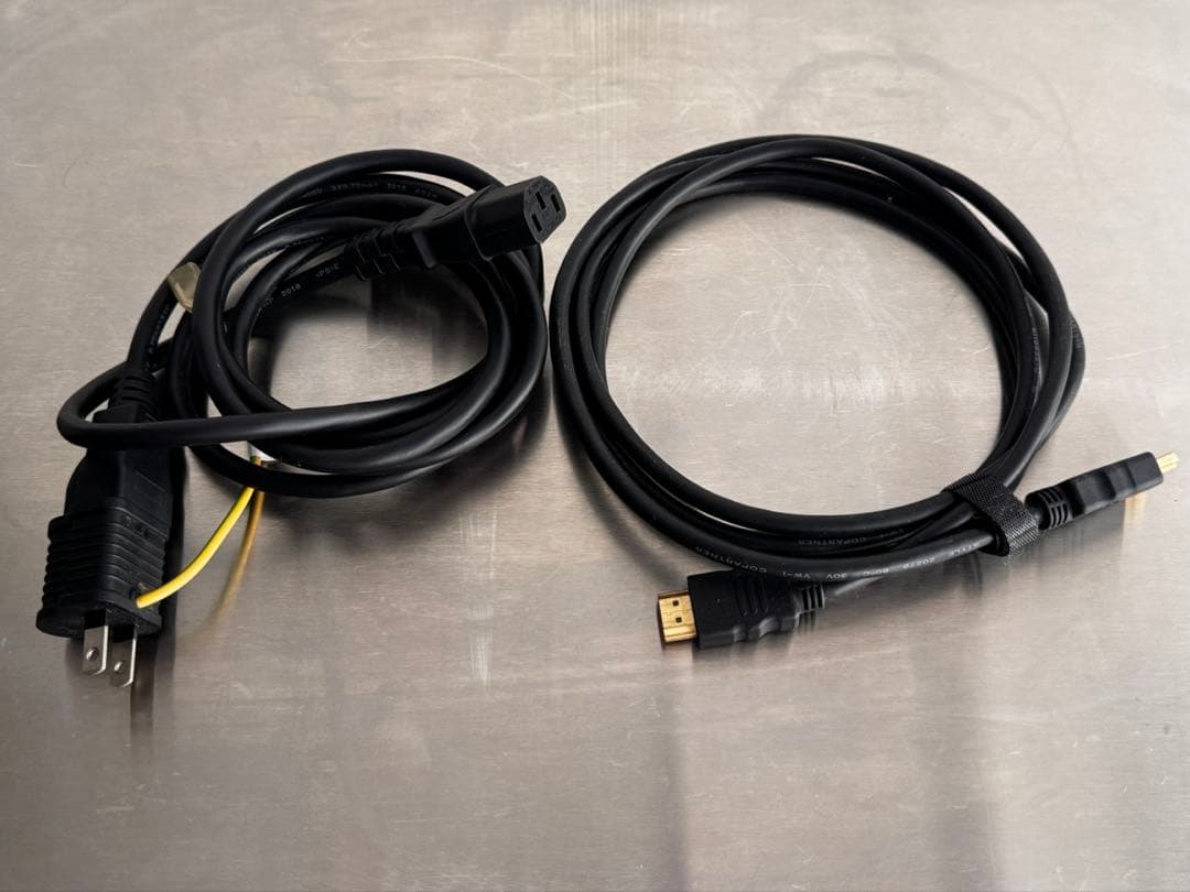 Lenovo V520 ミニタワーPC デスクトップ