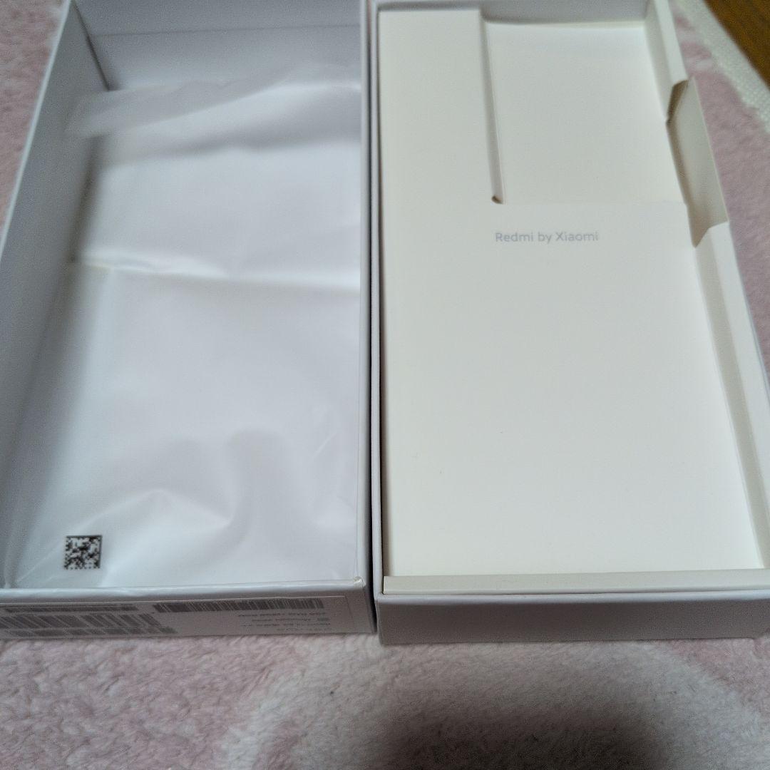 Xiaomi製　Redmi 12 5G　ムーンライトホワイト美品✨️