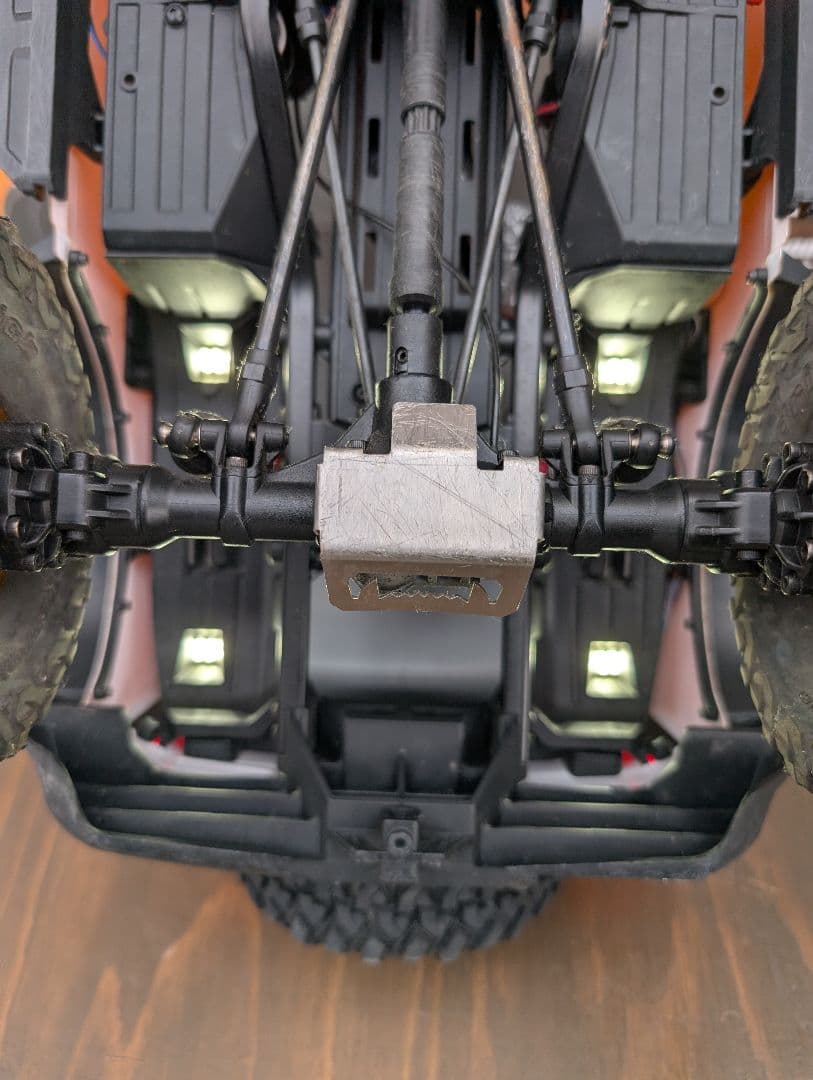 トラクサス　TRX-4 ブロンコ　Traxxas　BRONCO