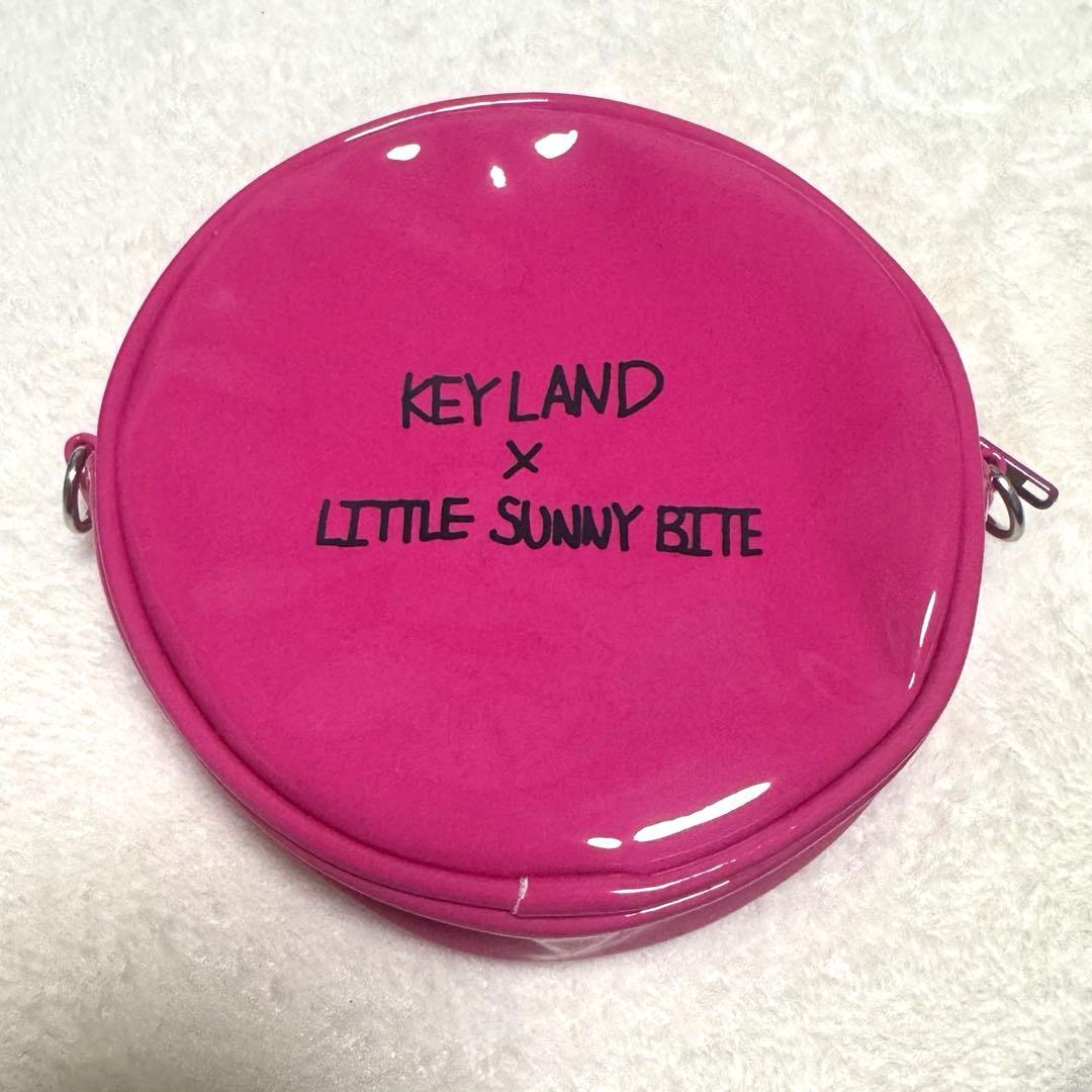キー　KEYLAND × LITTLE SUNNY BITEバッグ　SHINee