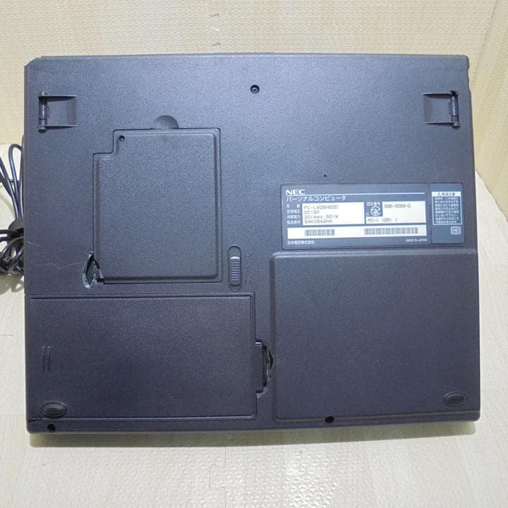旧型ノート　NEC　PC-LW26H62D／FDD内蔵　Windows98／動作