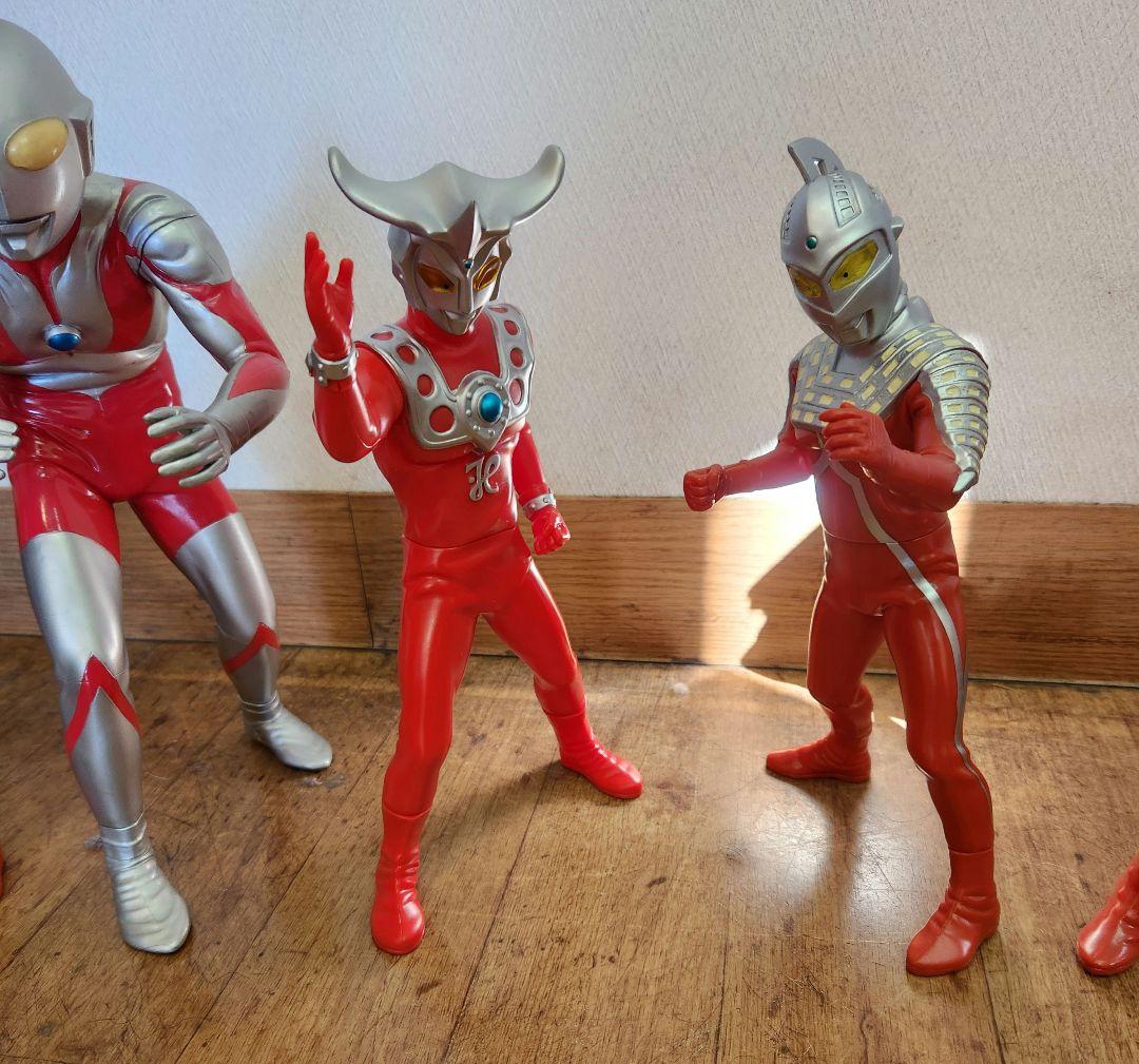 ウルトラマン　ビッグソフビフィギュア　8体セット