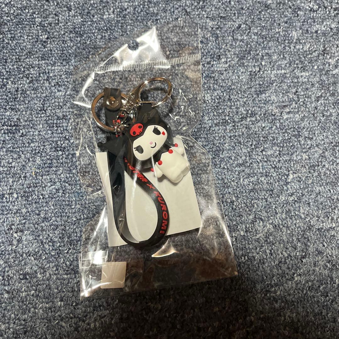 BABYMONSTER X KUROMI クロミ