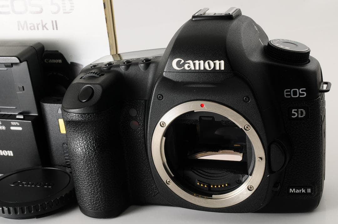 キャノン Canon EOS 5D Mark II ボディ デジタル一眼レフ
