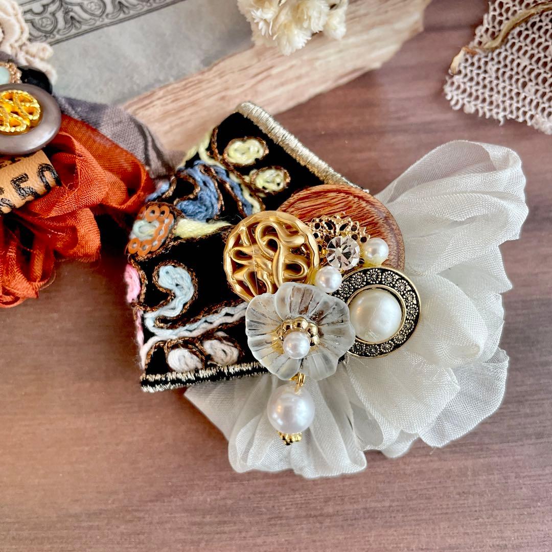 no.143 再販✩ハンドメイド✩小さくても存在感のあるポニーフック２点セット