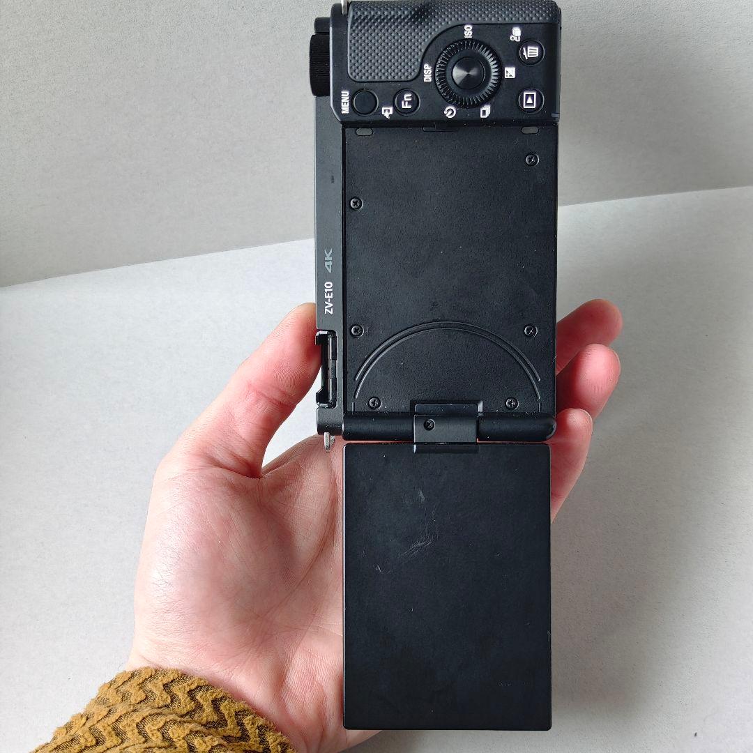 SONY ZV-E10 Vlogカム ミラーレスカメラ おまけあり
