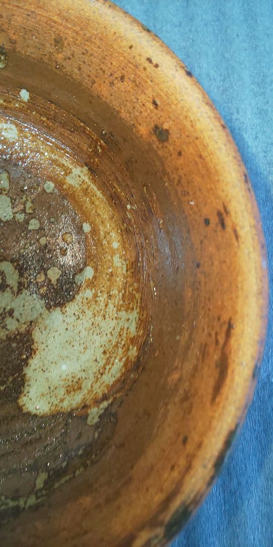 北大路魯山人 刷毛目茶碗 共箱 信楽星岡窯 渦文見込 平茶碗