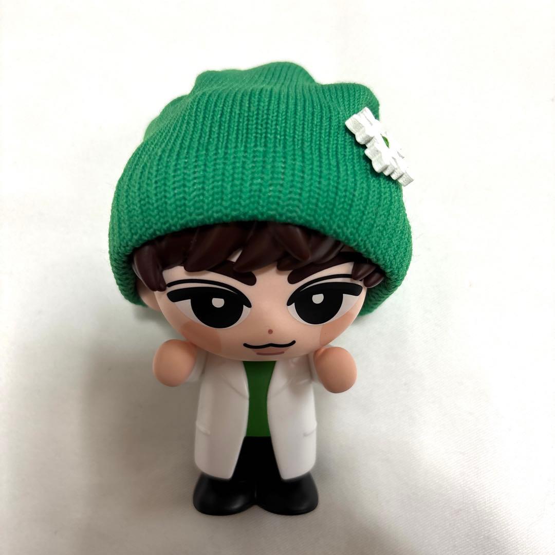 【ジィー様おまとめページ】 ソフビ　雪の結晶付きニット帽　9色セット