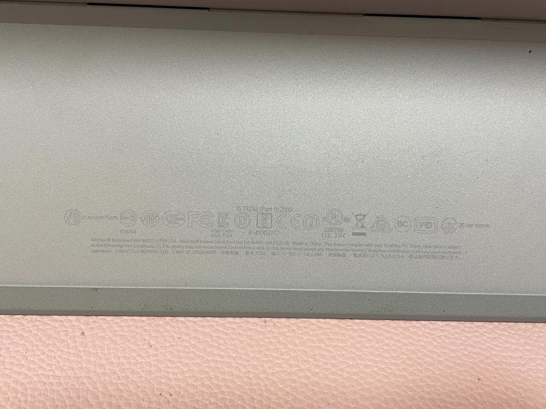 8008★Surface Pro 4★Core i5★SSD★25H2★ジャンク
