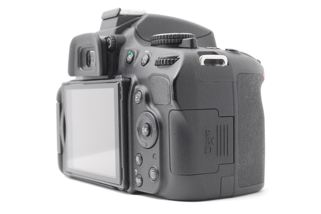 【新品級ショット数】Nikon D5100　スマホ転送　中望遠レンズ　自撮り