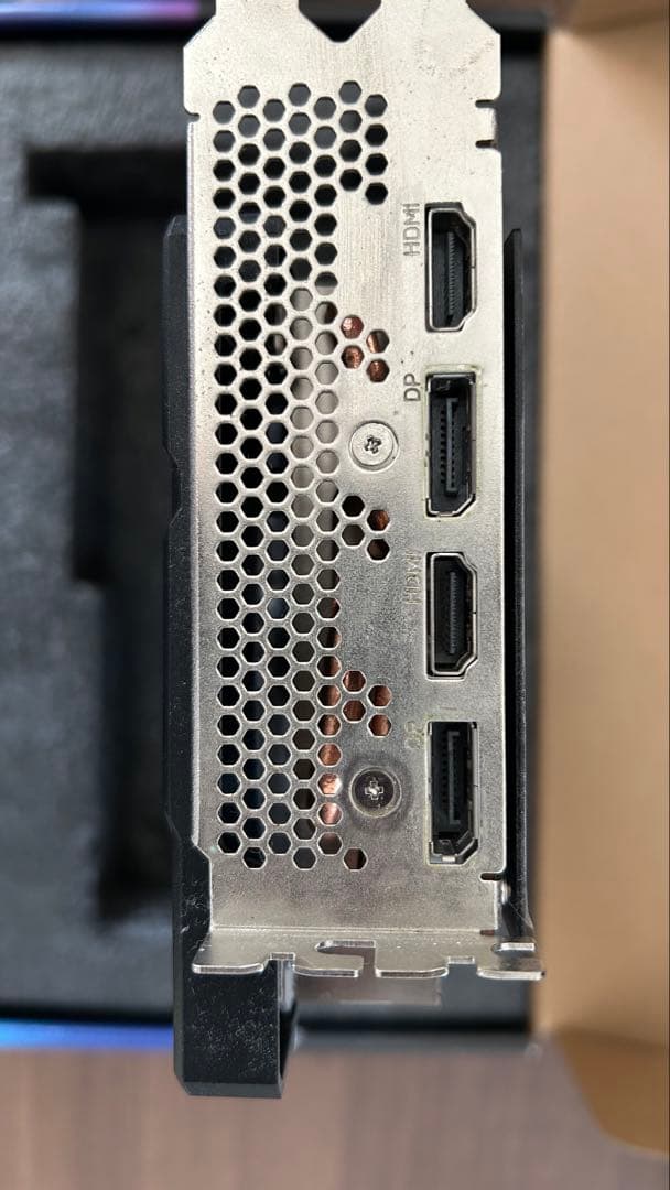 グラフィックボード・グラボ・ビデオカード intel Arc A750